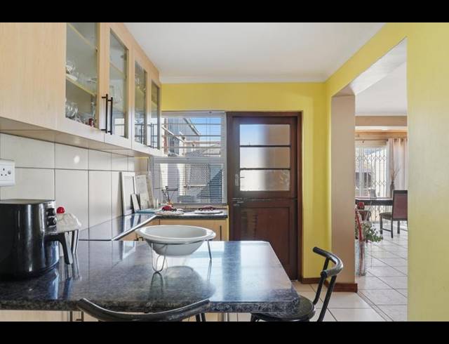 4 BEDROOM HOUSE FOR SALE IN NORTHPINE